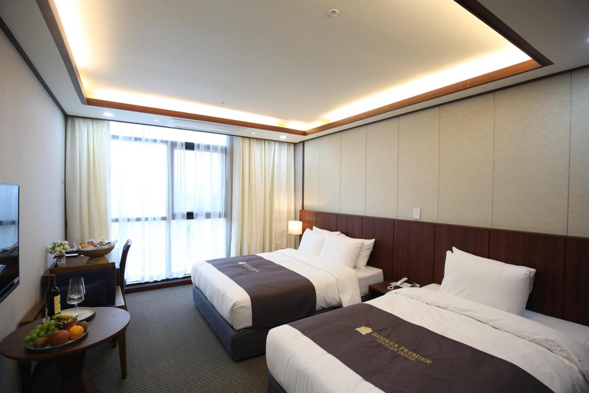 Benikea Hotel Seosan Exterior foto