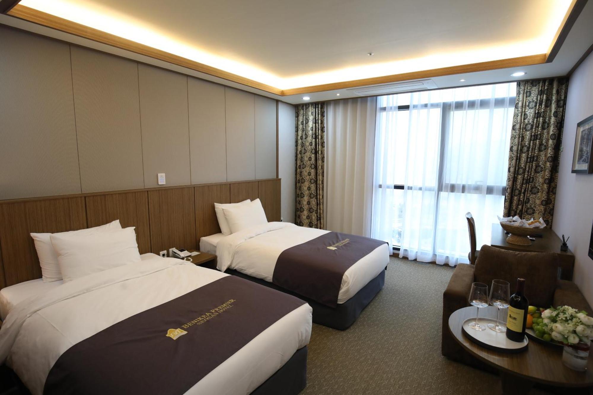 Benikea Hotel Seosan Exterior foto