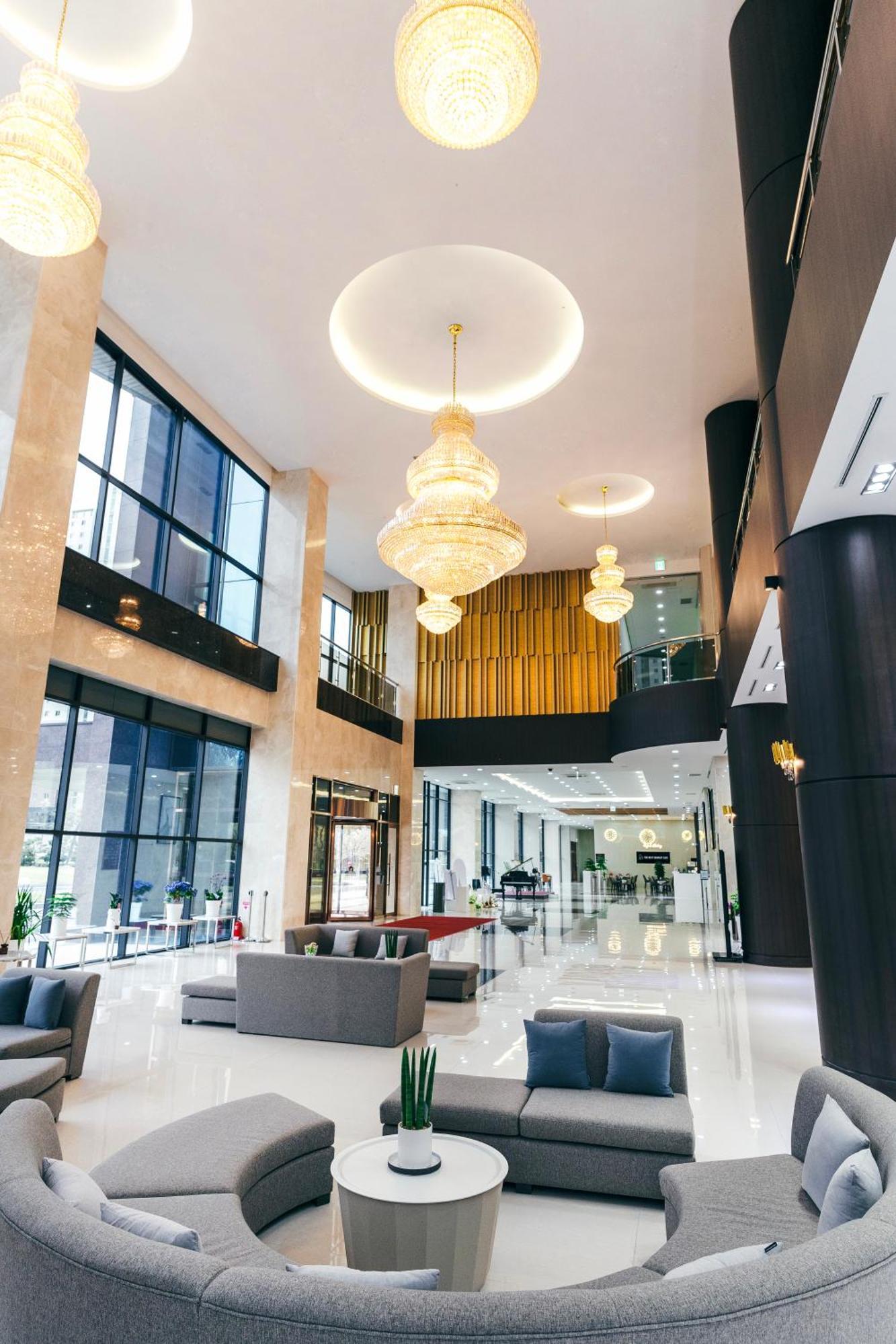 Benikea Hotel Seosan Exterior foto